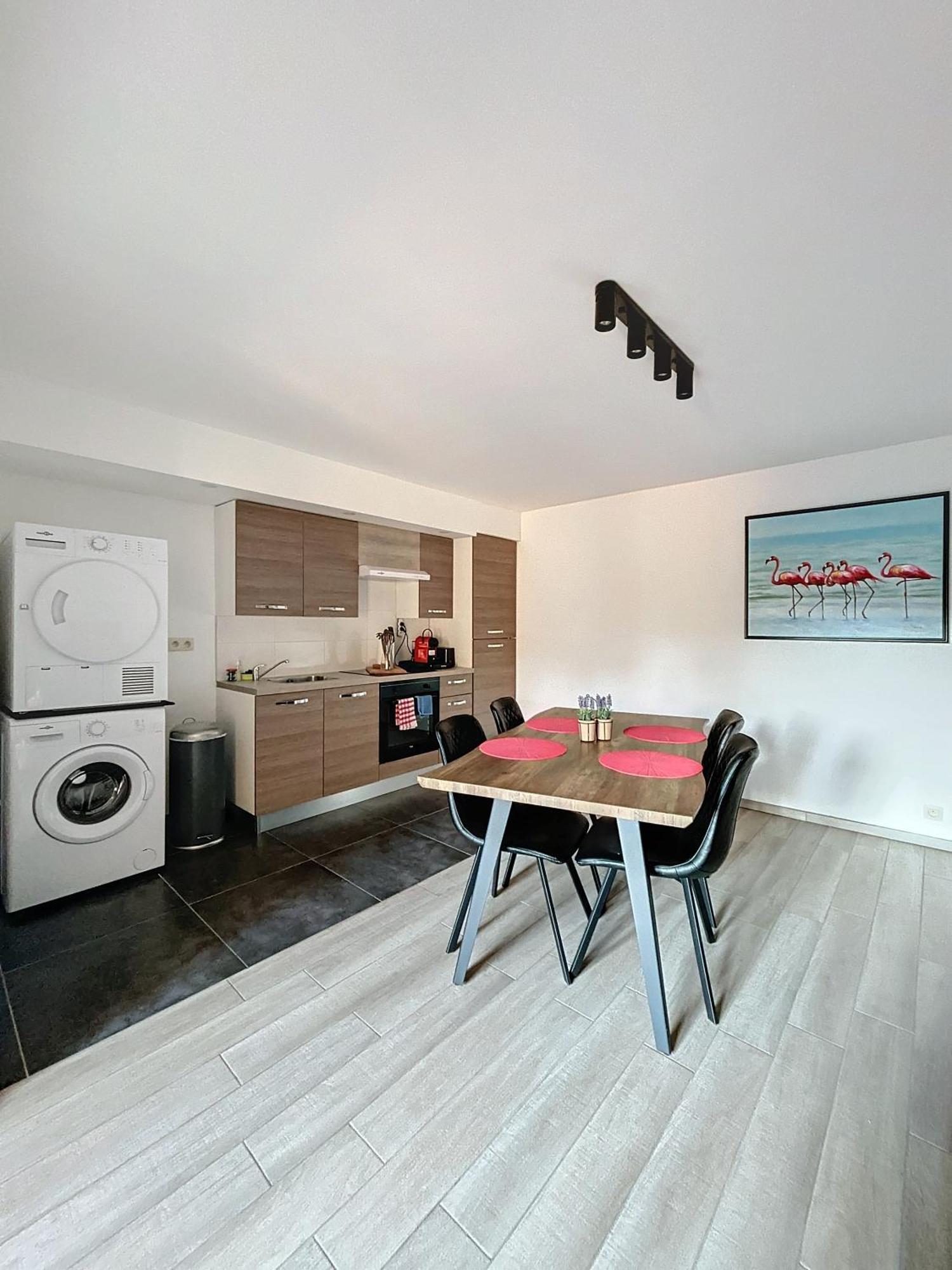 Nomad Apartments - Henin Charleroi Ruang foto